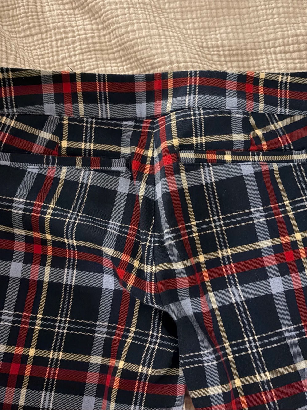 Abercrombie Vintage Y2K Plaid Women’s Flare Pants - Navy, Red, Plaid - SZ 6 - Picture 5 of 7